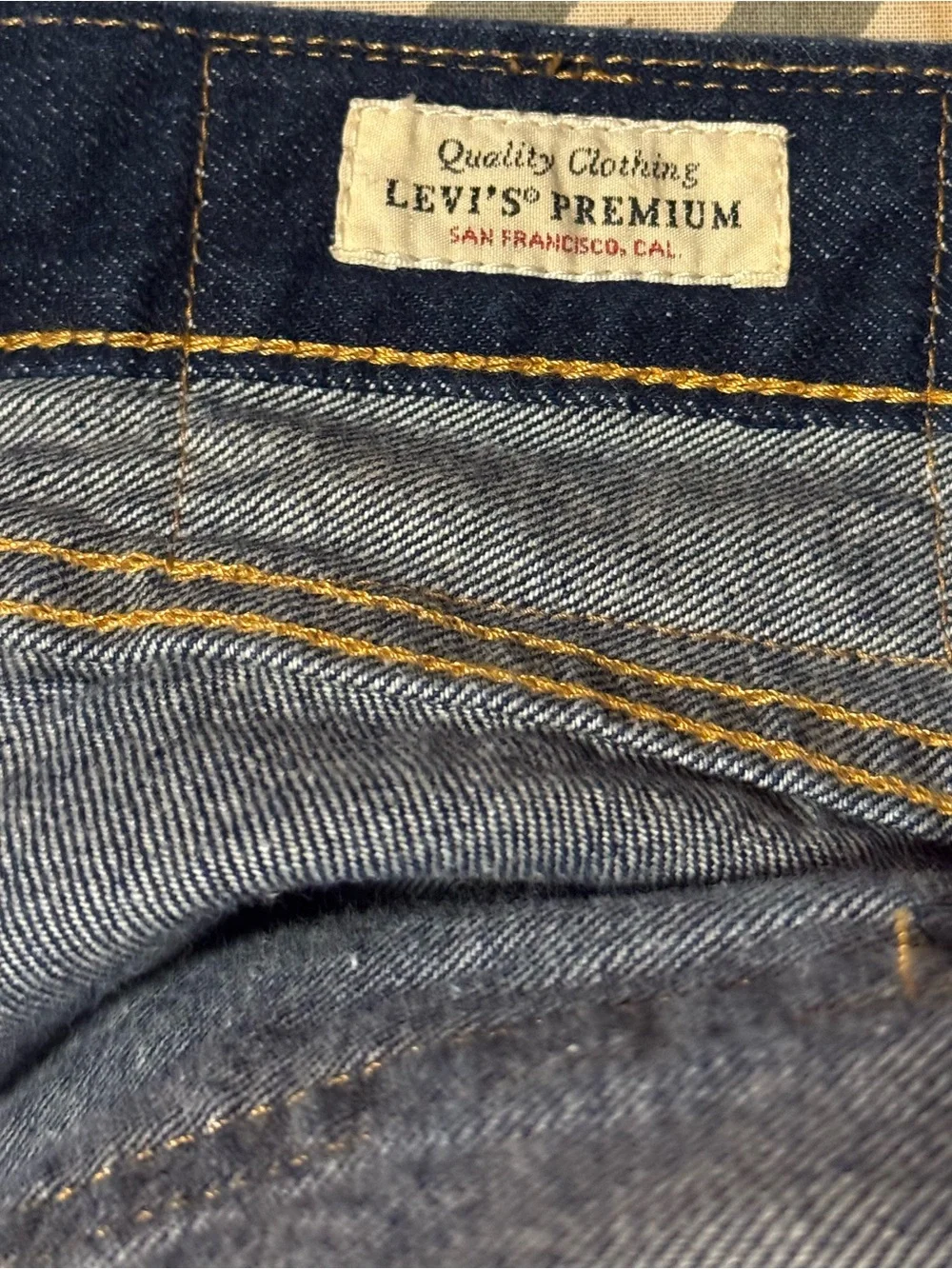 Levi’s Premium 501 Original Fit Jeans Men’s 36x30 Dark Wash Button Fly